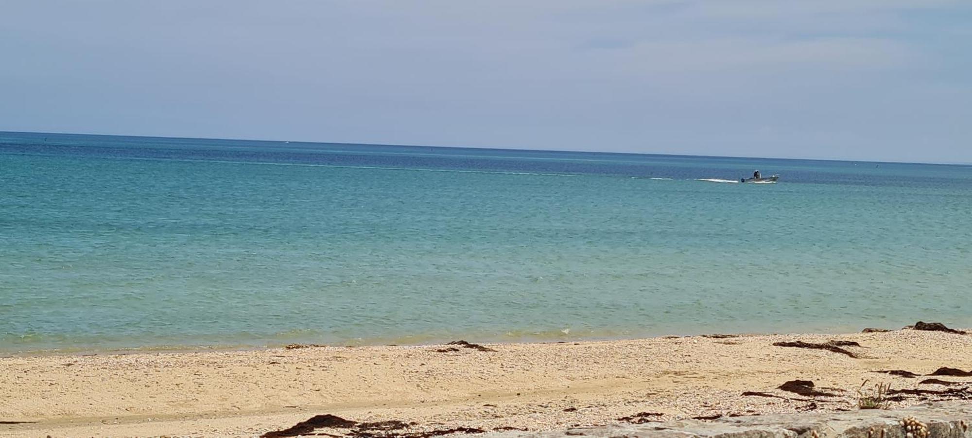Relais Des Iles Saint Marcoufヴィラ エクステリア 写真